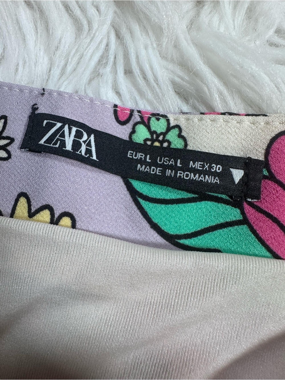 Zara • Pastel Colorful Only One Floral Tulip Hem Mini Skirt - Picture 2 of 11